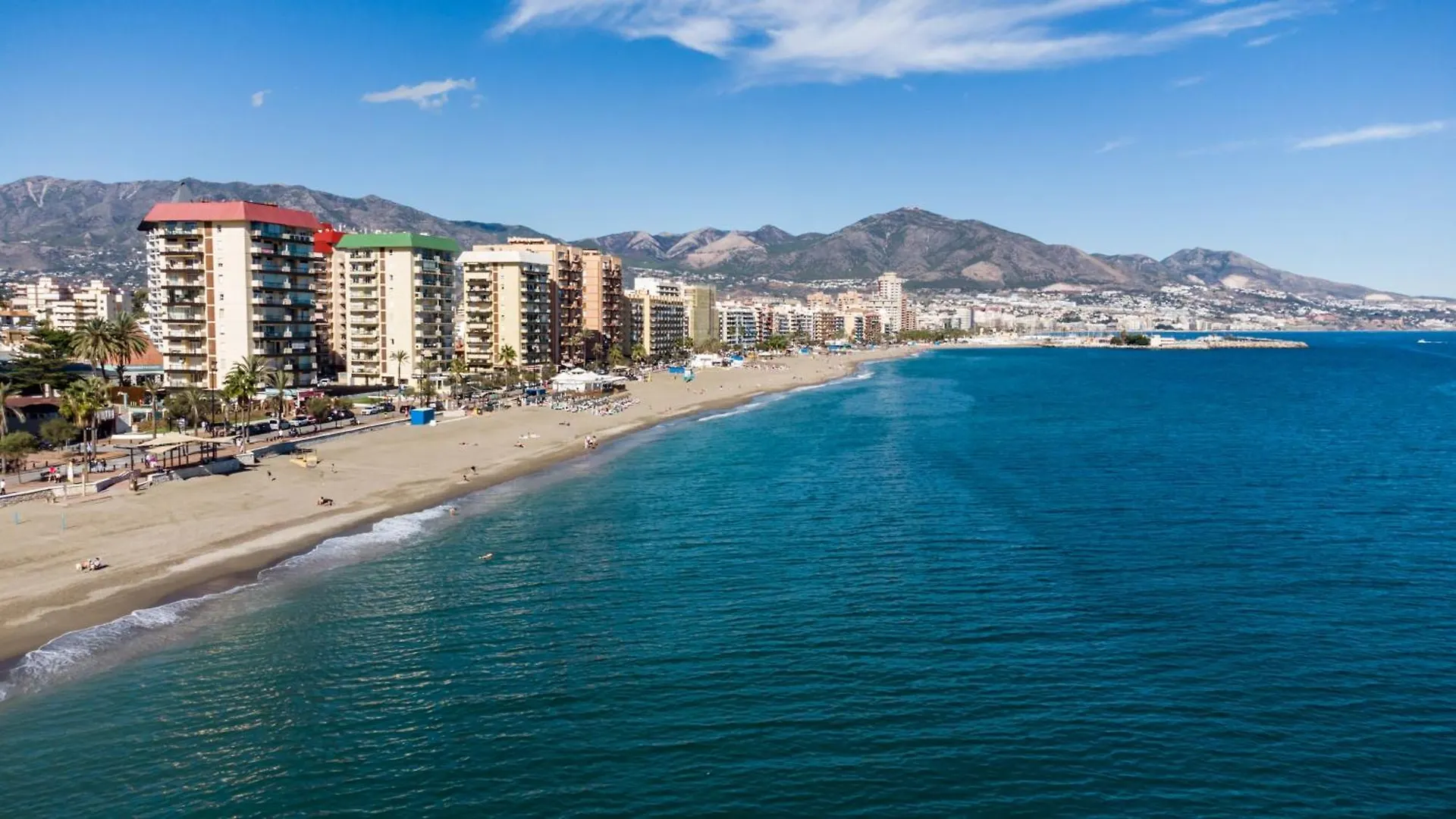 2 Habitaciones Y 2 Banos, Vista Lateral Mar Sofia 2 By Sur Suites Fuengirola Spain