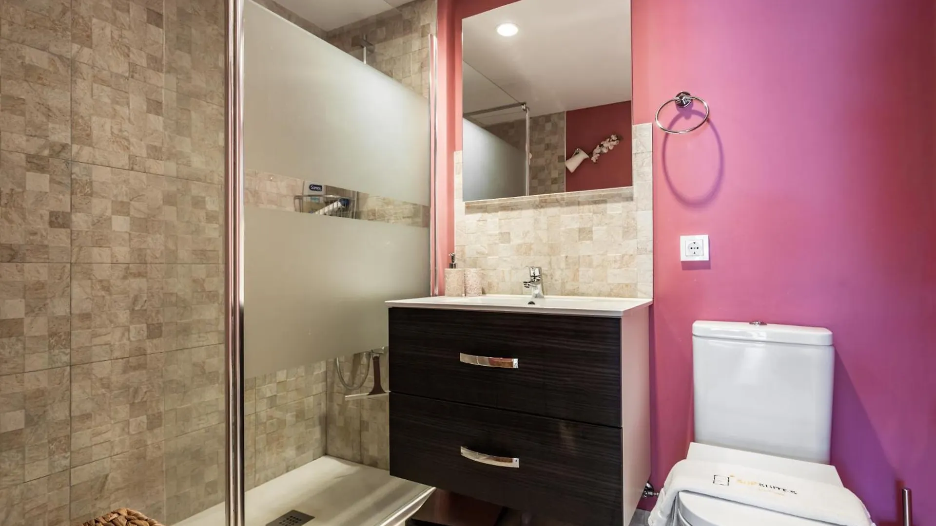 Apartment 2 Habitaciones Y 2 Banos, Vista Lateral Mar Sofia 2 By Sur Suites Fuengirola Spain